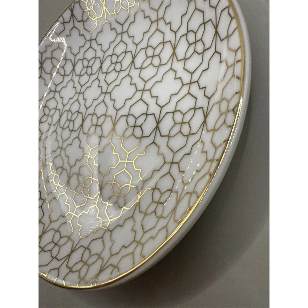 Kendra Scott Gold Filigree Ceramic Ring‎ Holder Jewelry Trinket Dish 4.5
